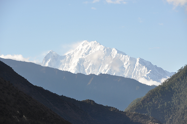 3远眺梅里雪山.jpg